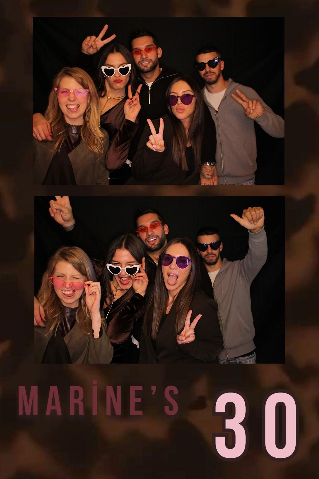 Bande de souvenirs imprimés au photobooth